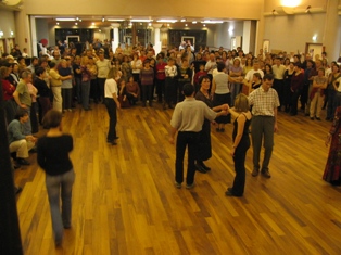 Démonstration par les danseurs de KESD