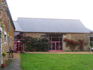 Ferme auberge à Romazy